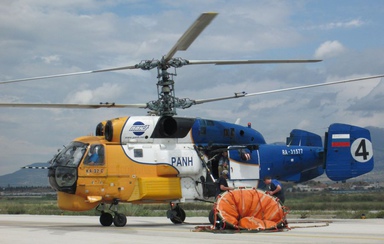 Вертолеты ПАНХ тушат пожары в республиках Кипр и Греция
